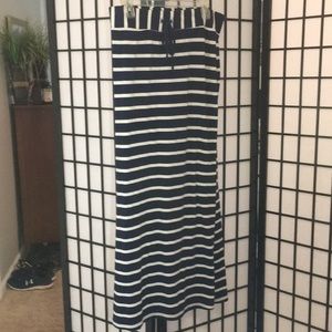 Gap body navy white maxi skirt large